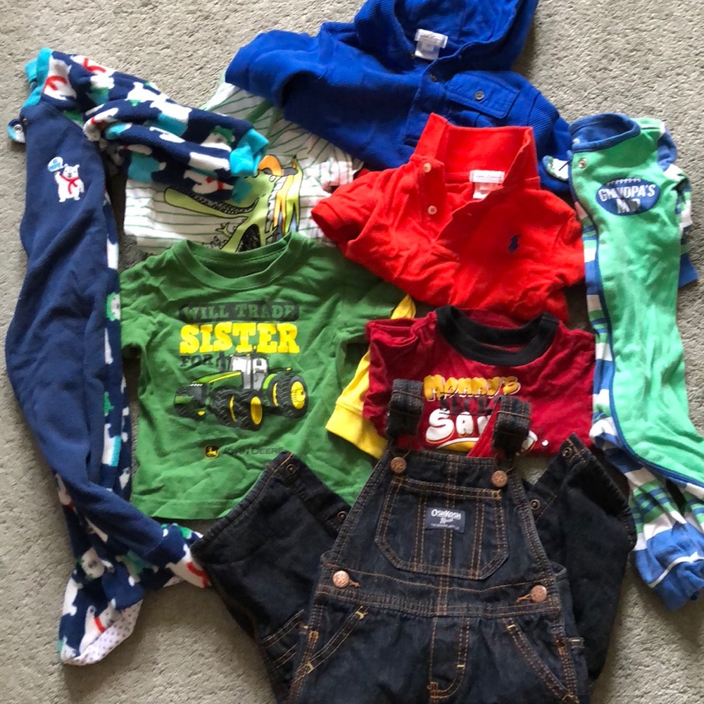 8 piece bundle. 9-12months boy clothes